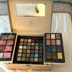 Makeup 65-piece set (never opened)